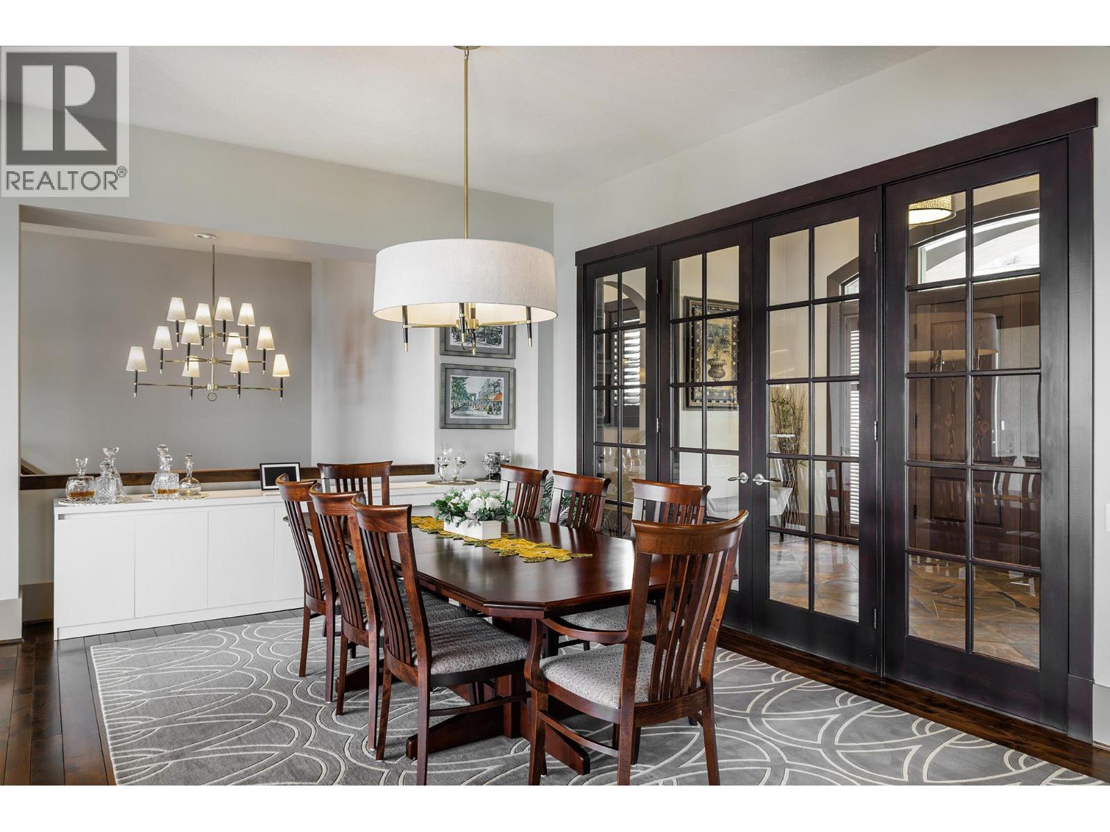 1524 Vineyard Drive