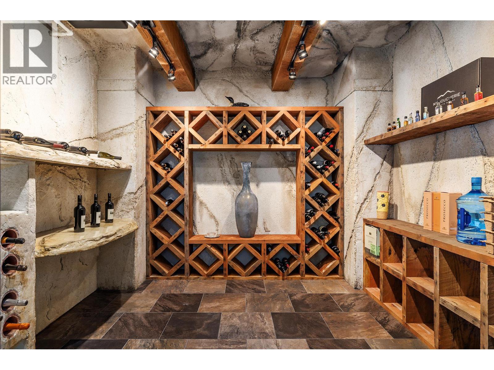 1524 Vineyard Drive