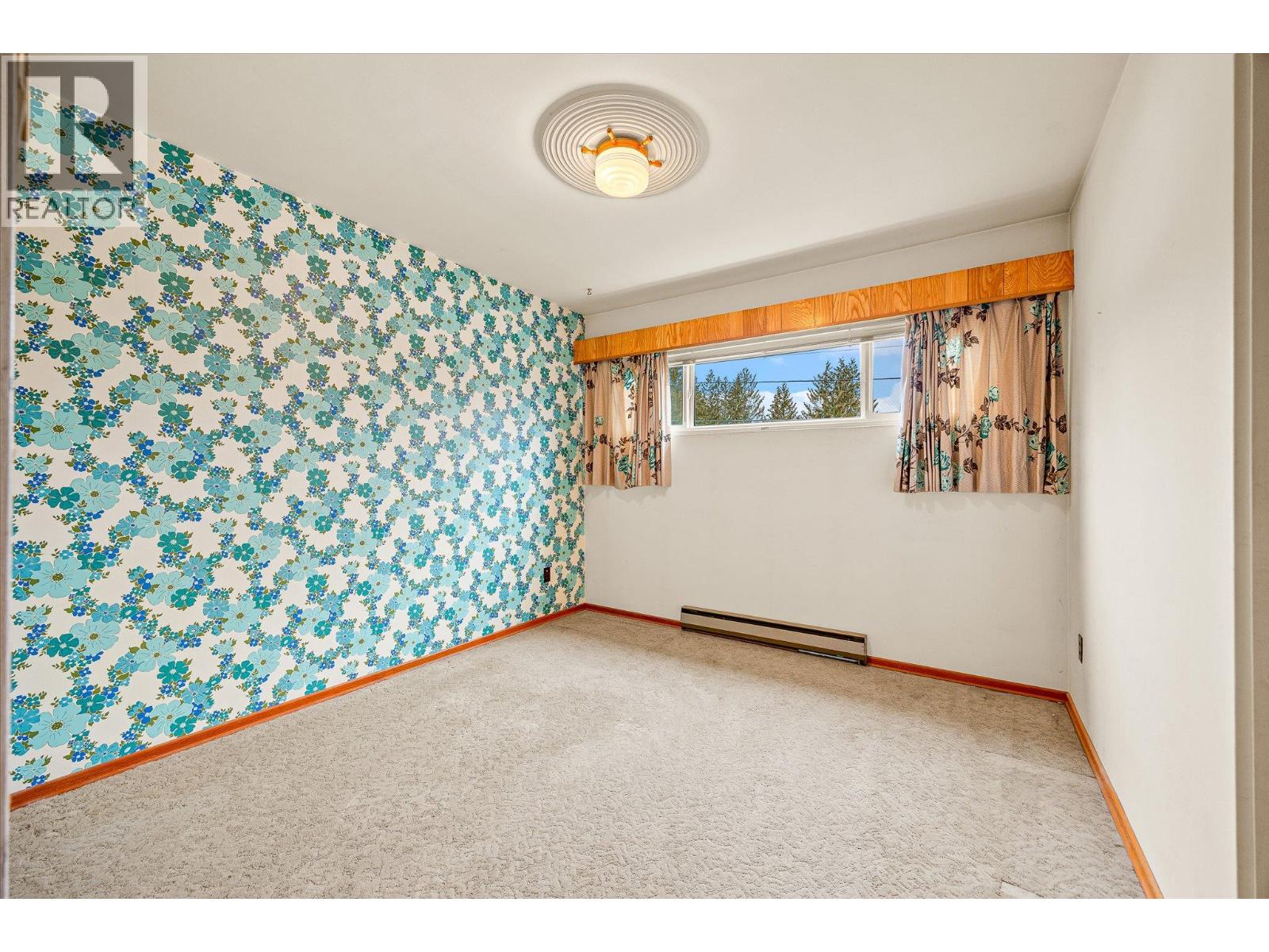 4693 Raymer Road