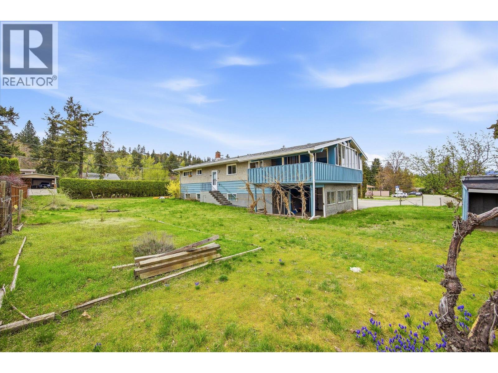 4693 Raymer Road