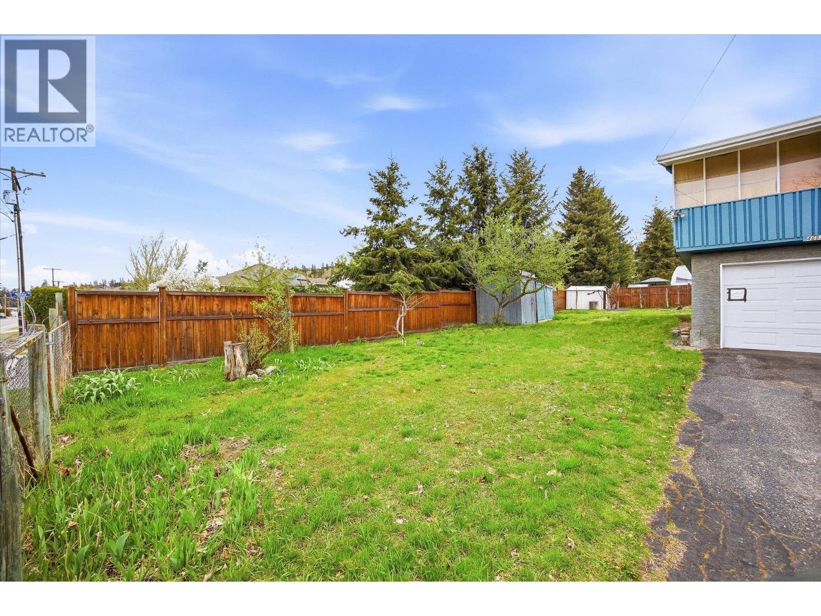 4693 Raymer Road