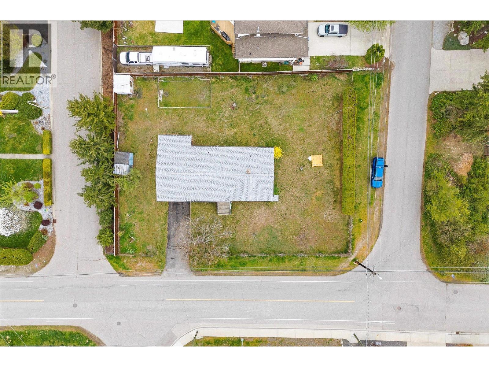 4693 Raymer Road