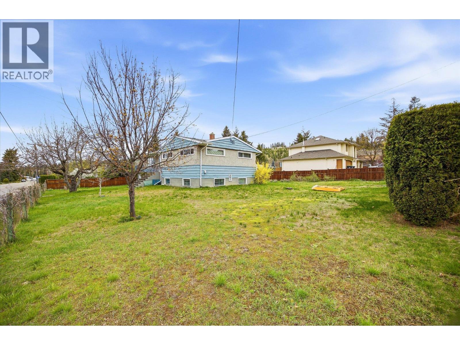 4693 Raymer Road
