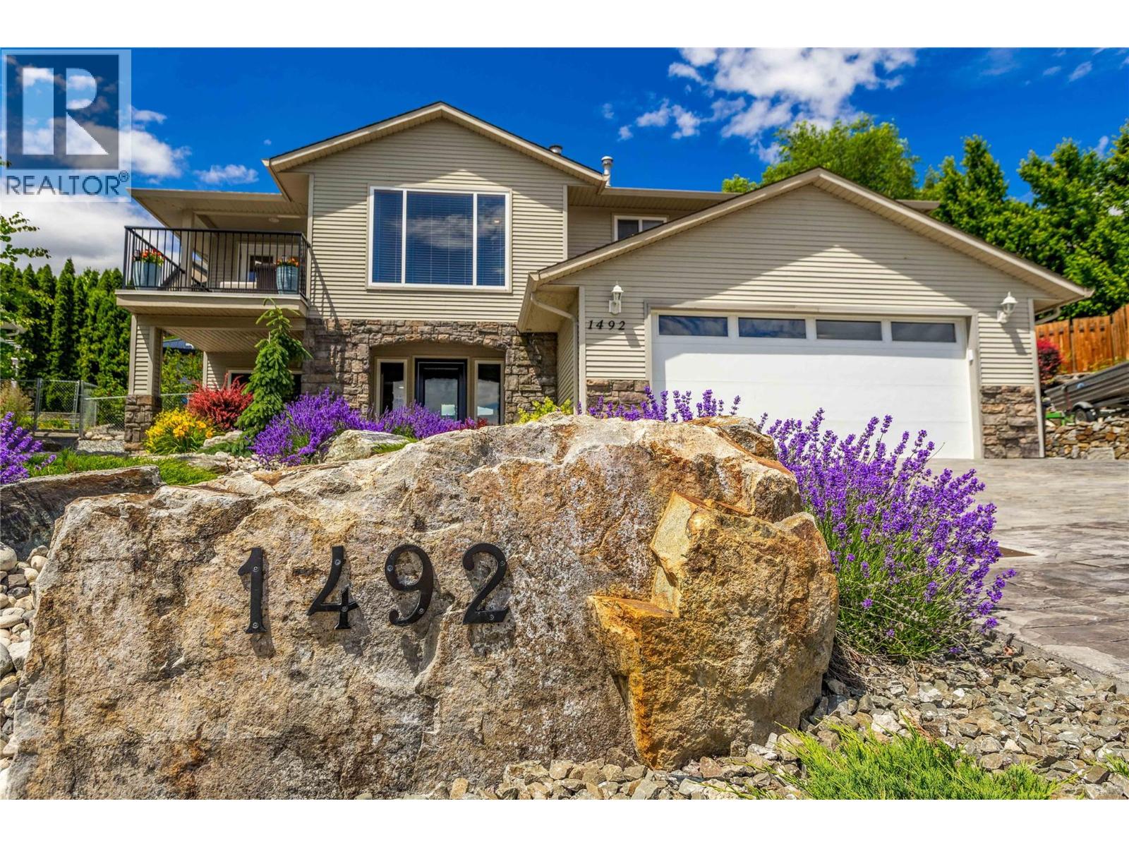 1492 Longley Crescent