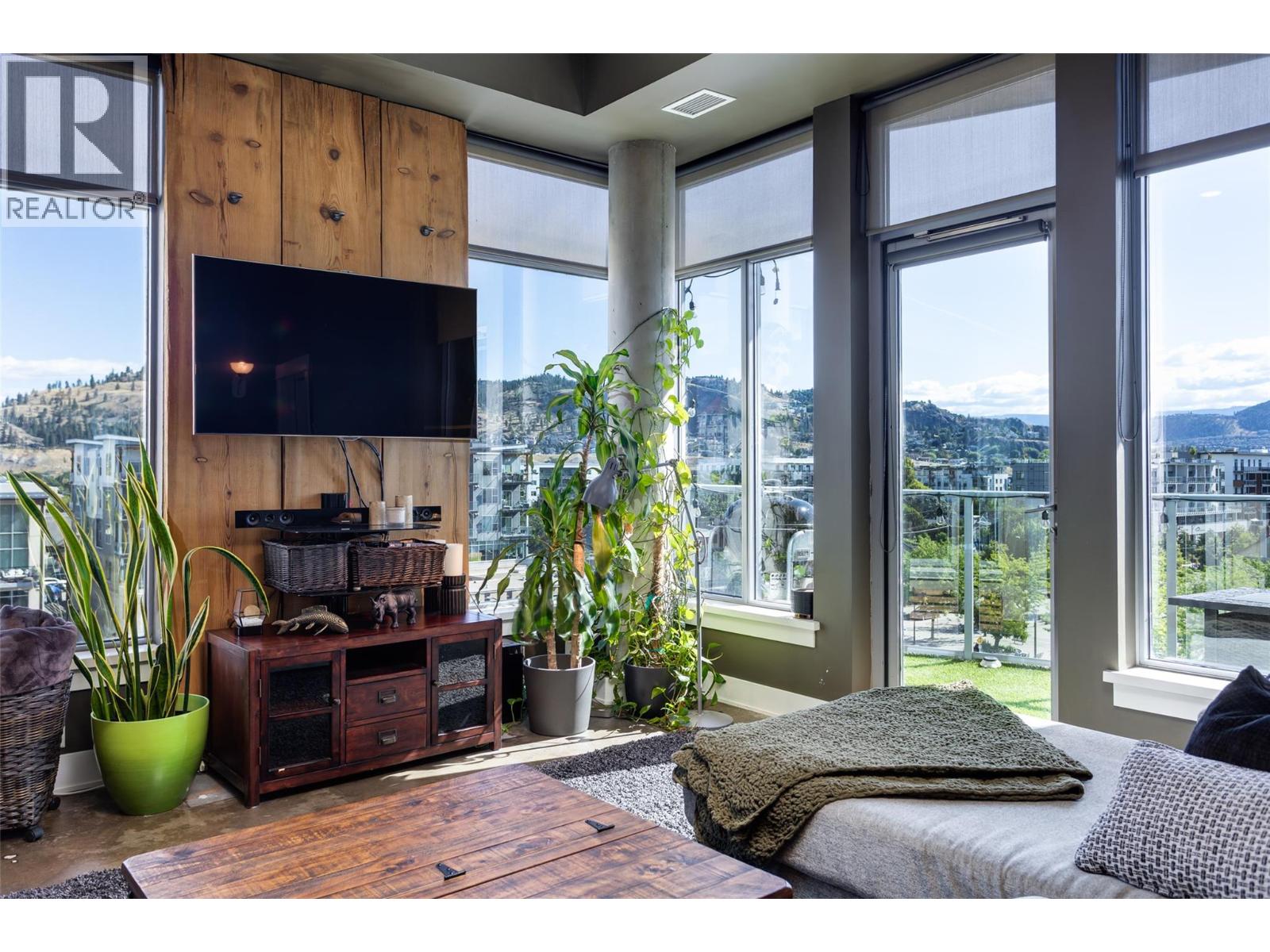 1329 Ellis Street Unit# 505