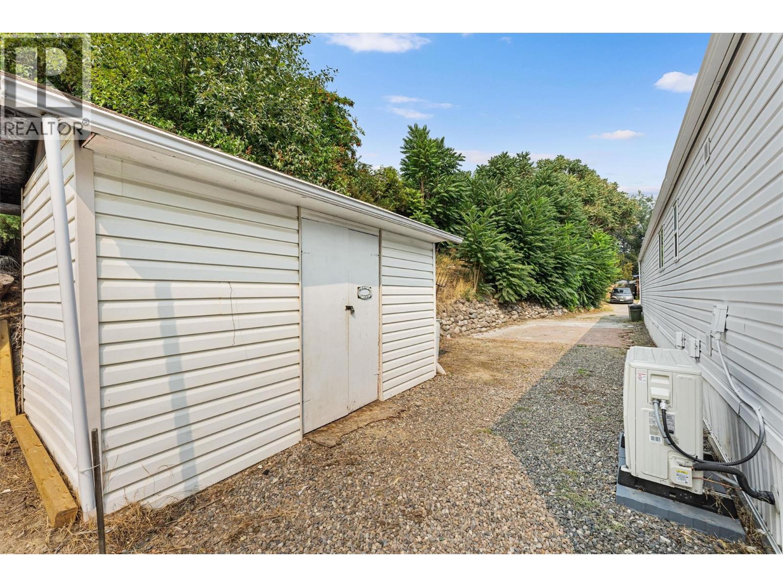 1699 Ross Road Unit# 101