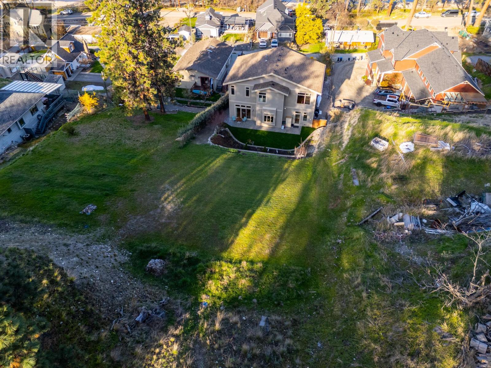 10989 Maddock Avenue