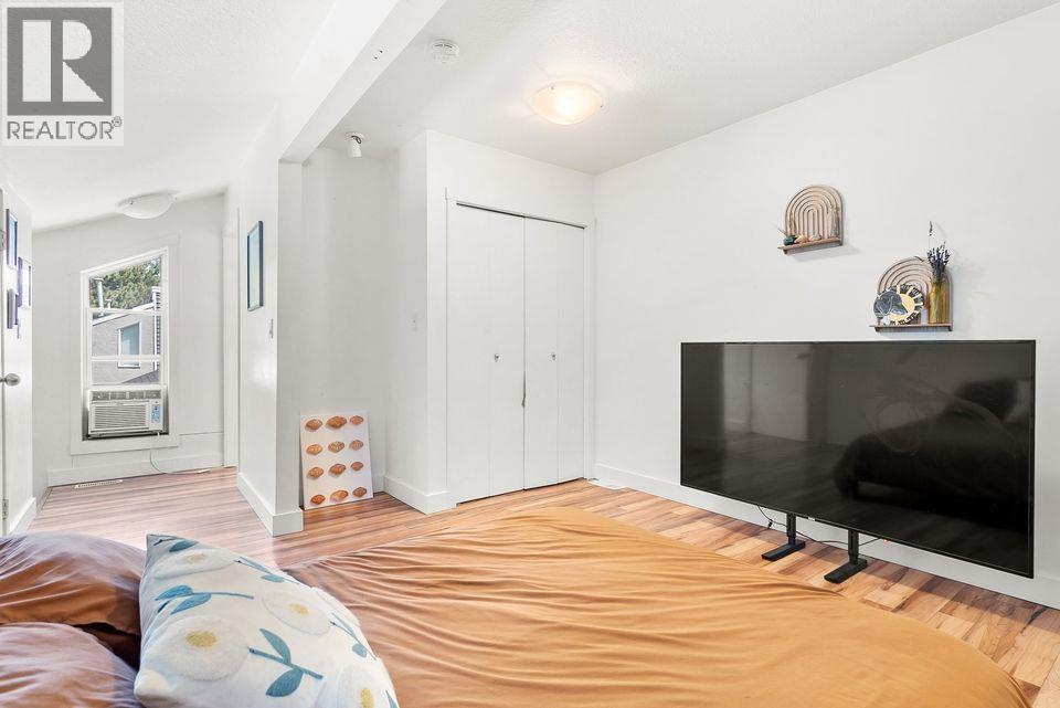 3155 Gordon Drive Unit# 304