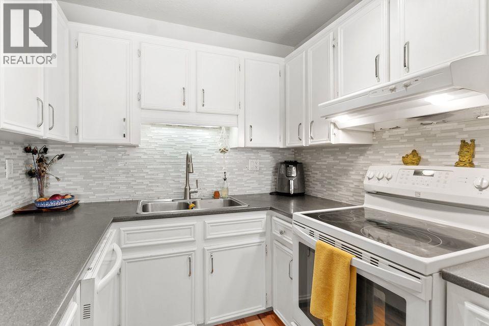 3155 Gordon Drive Unit# 304