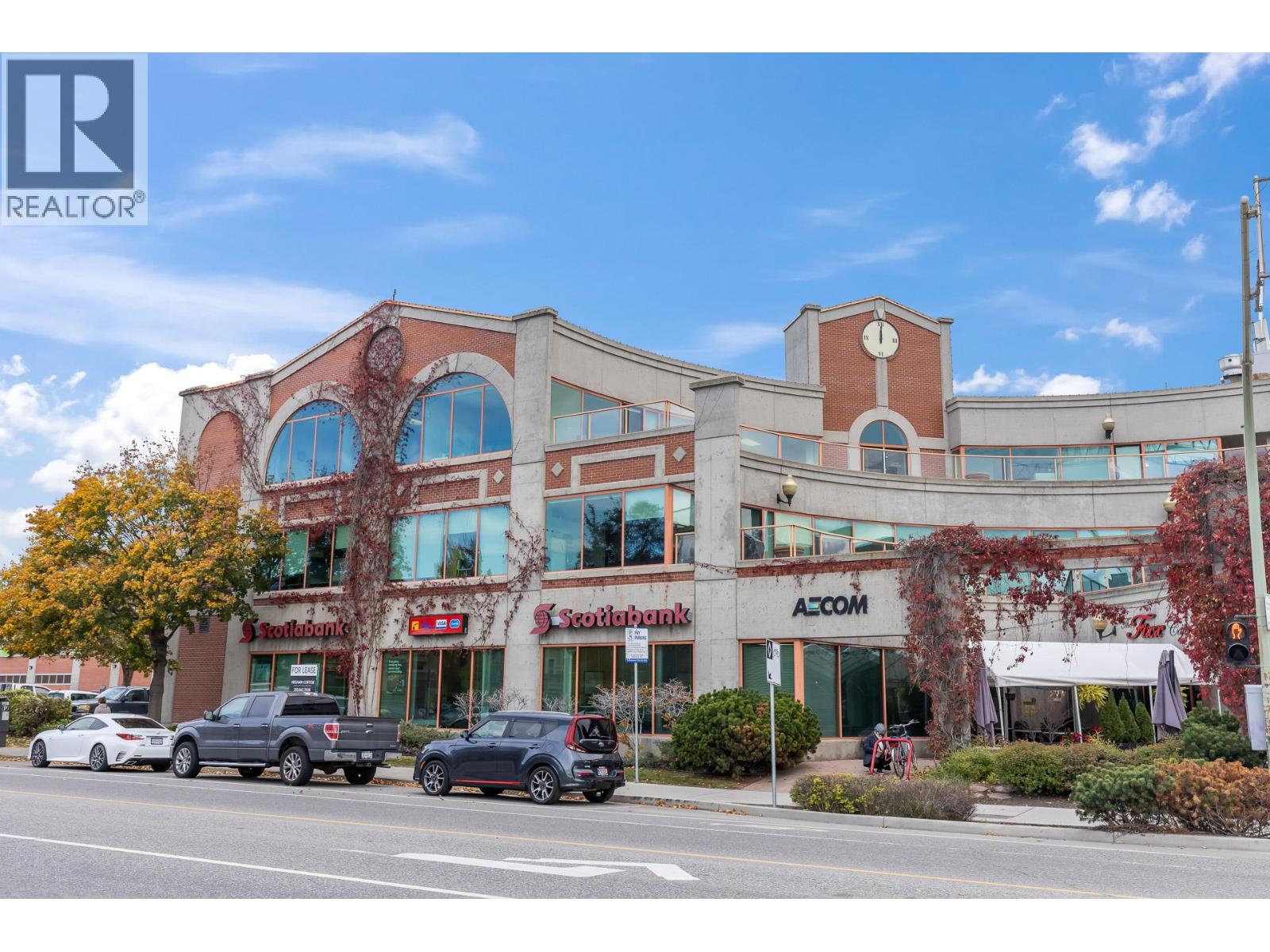 3275 Lakeshore Road Unit# 302