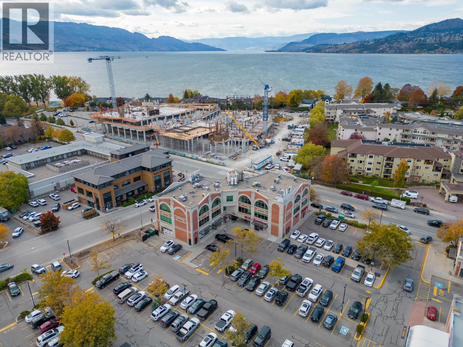 3275 Lakeshore Road Unit# 302