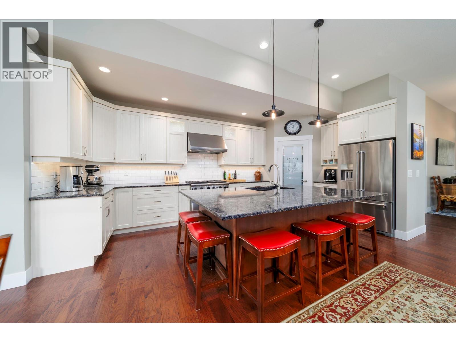 13053 Shoreline Drive