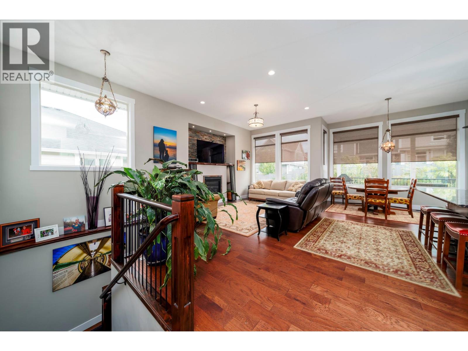 13053 Shoreline Drive