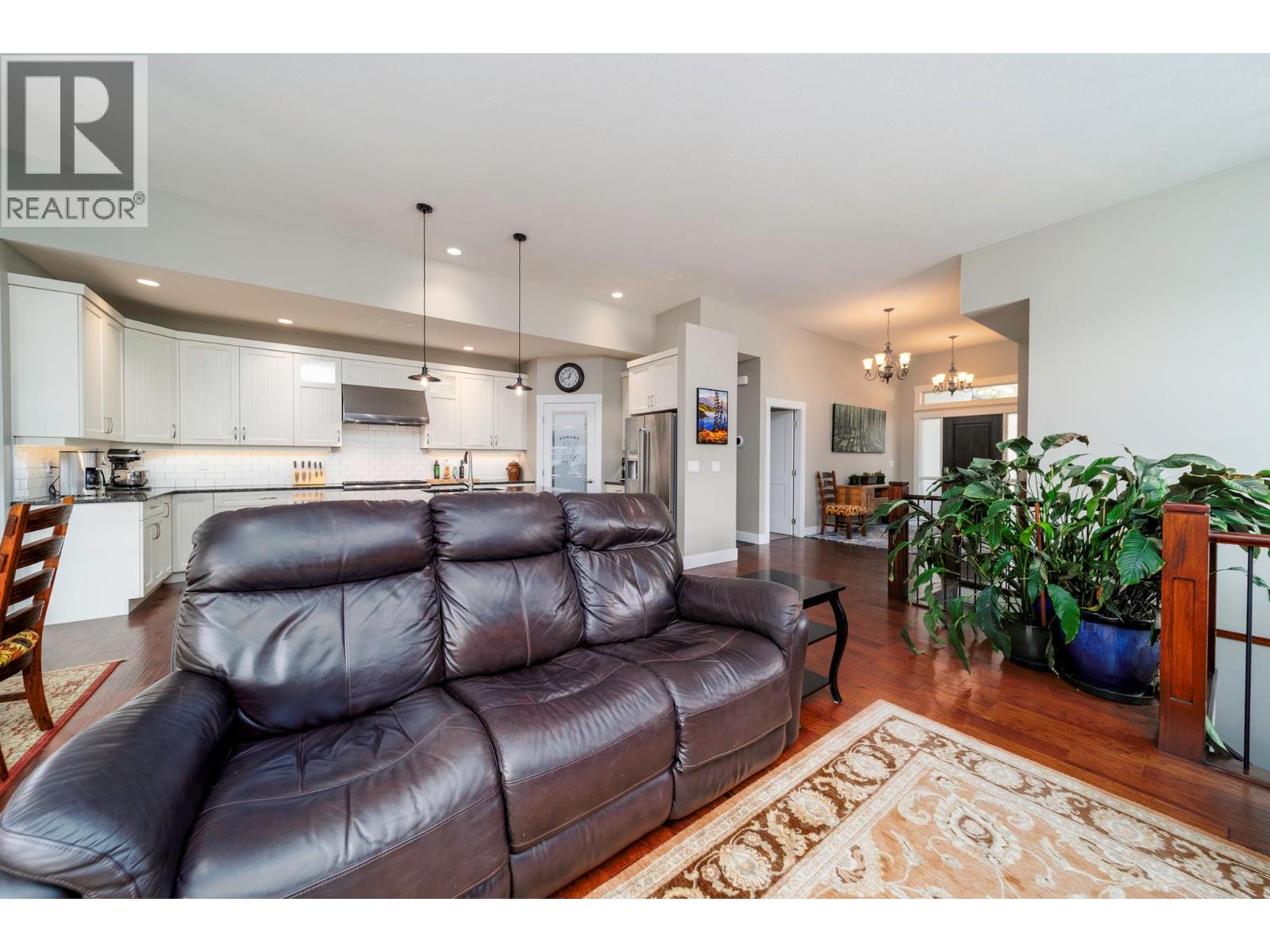 13053 Shoreline Drive