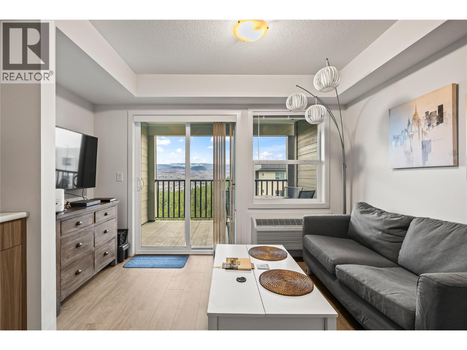 695 Academy Way Unit# 119