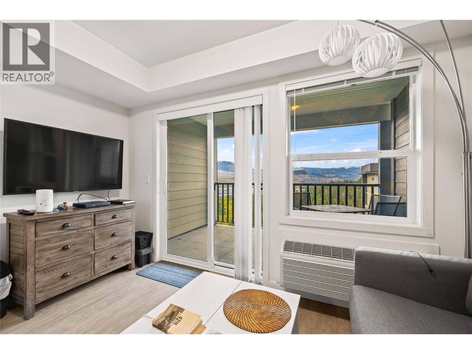 695 Academy Way Unit# 119