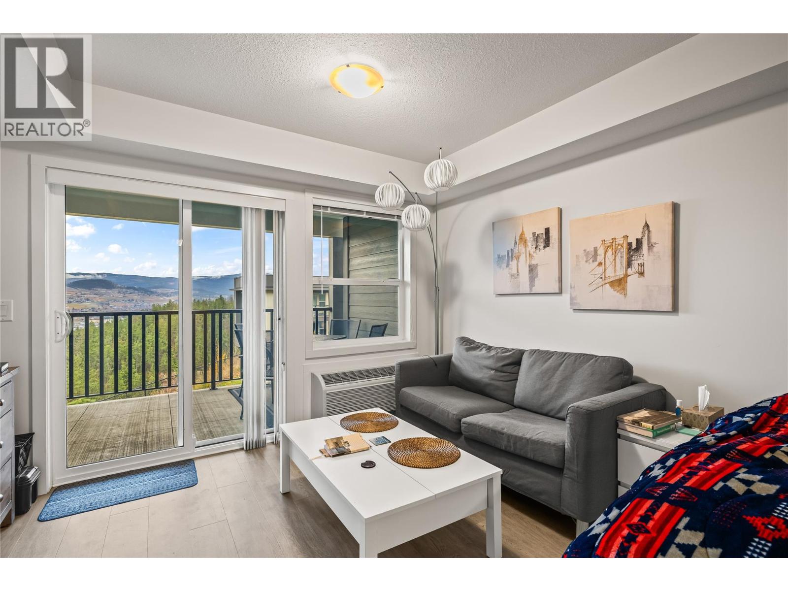 695 Academy Way Unit# 119