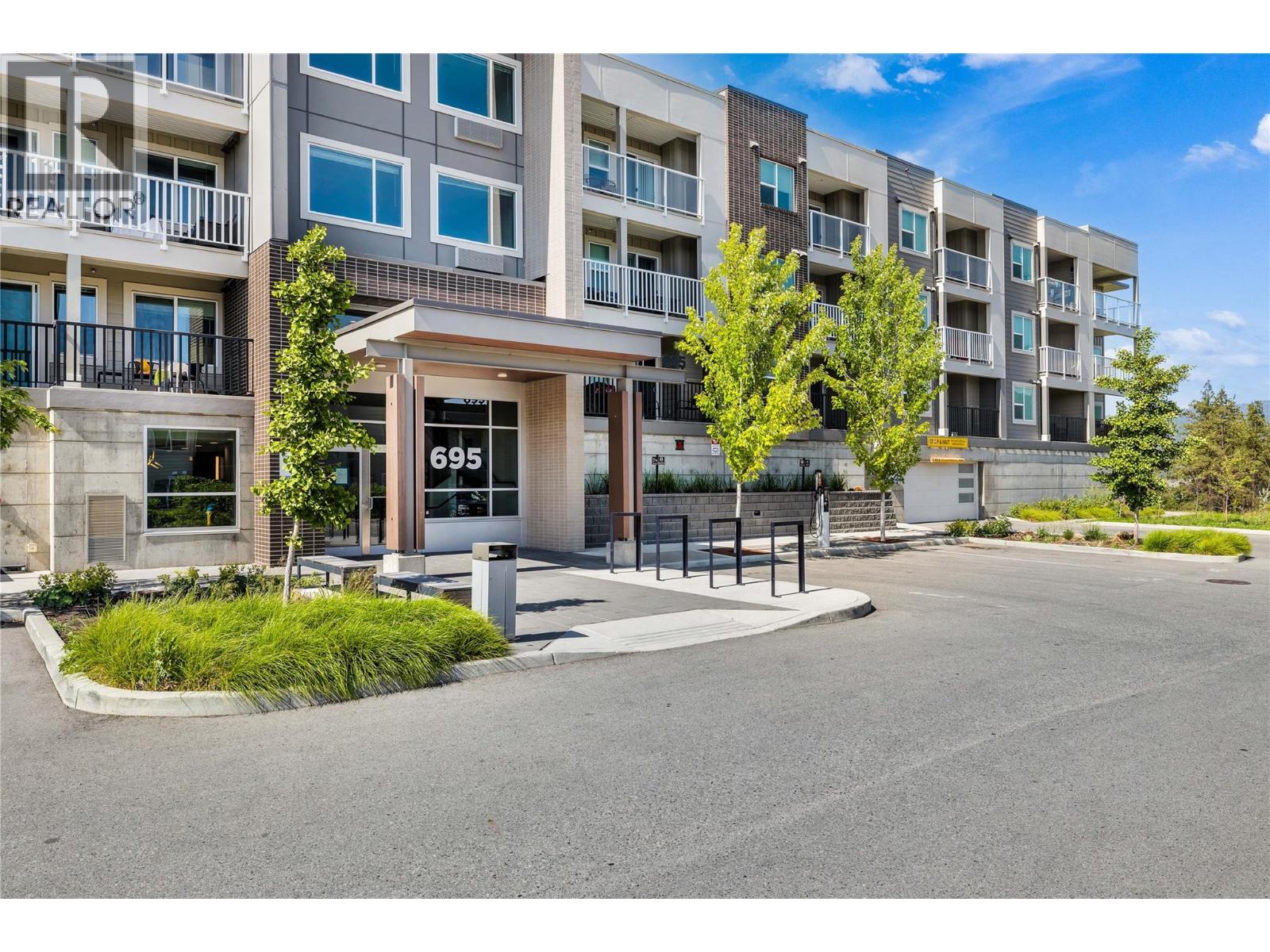 695 Academy Way Unit# 119