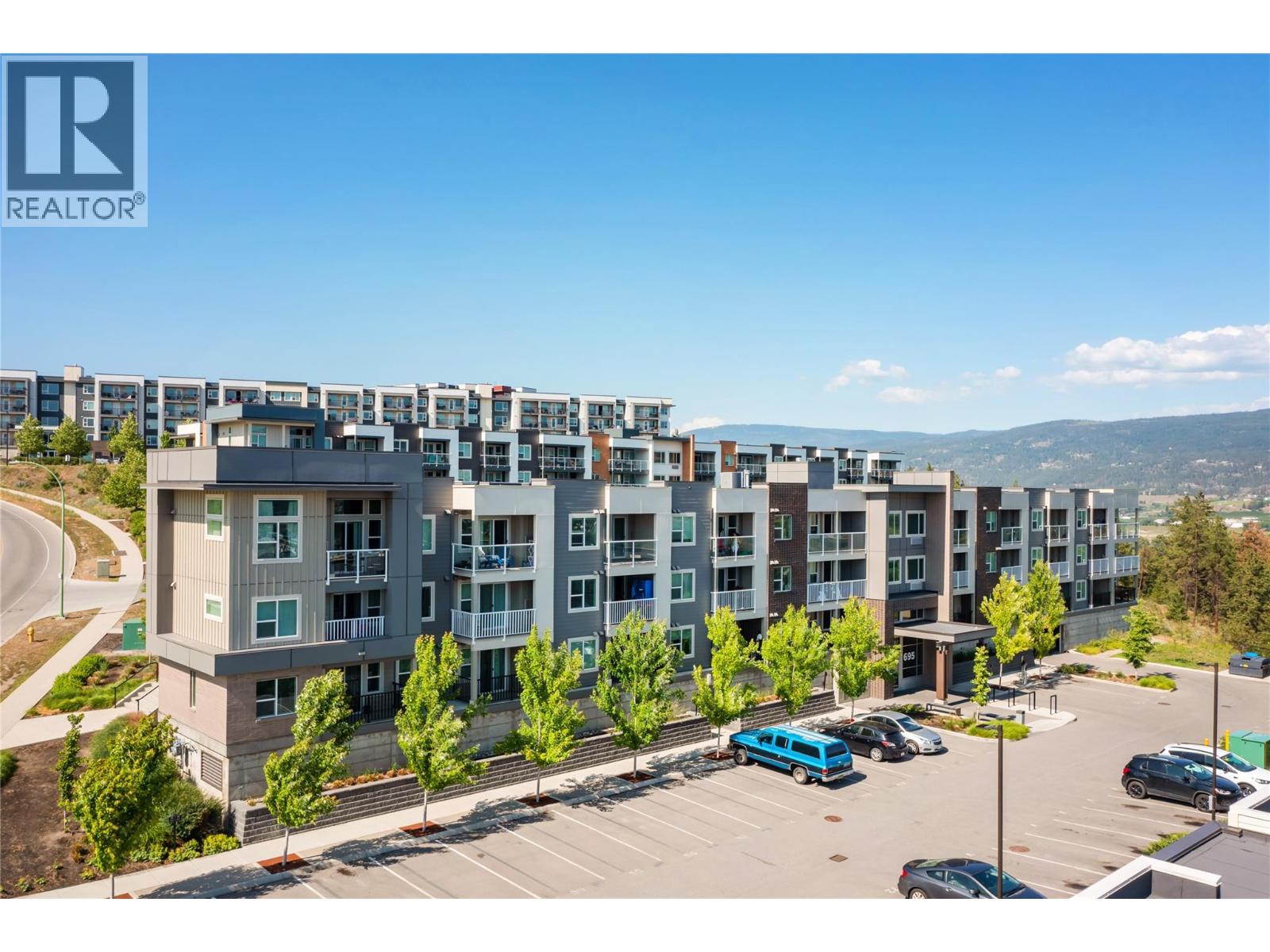 695 Academy Way Unit# 119