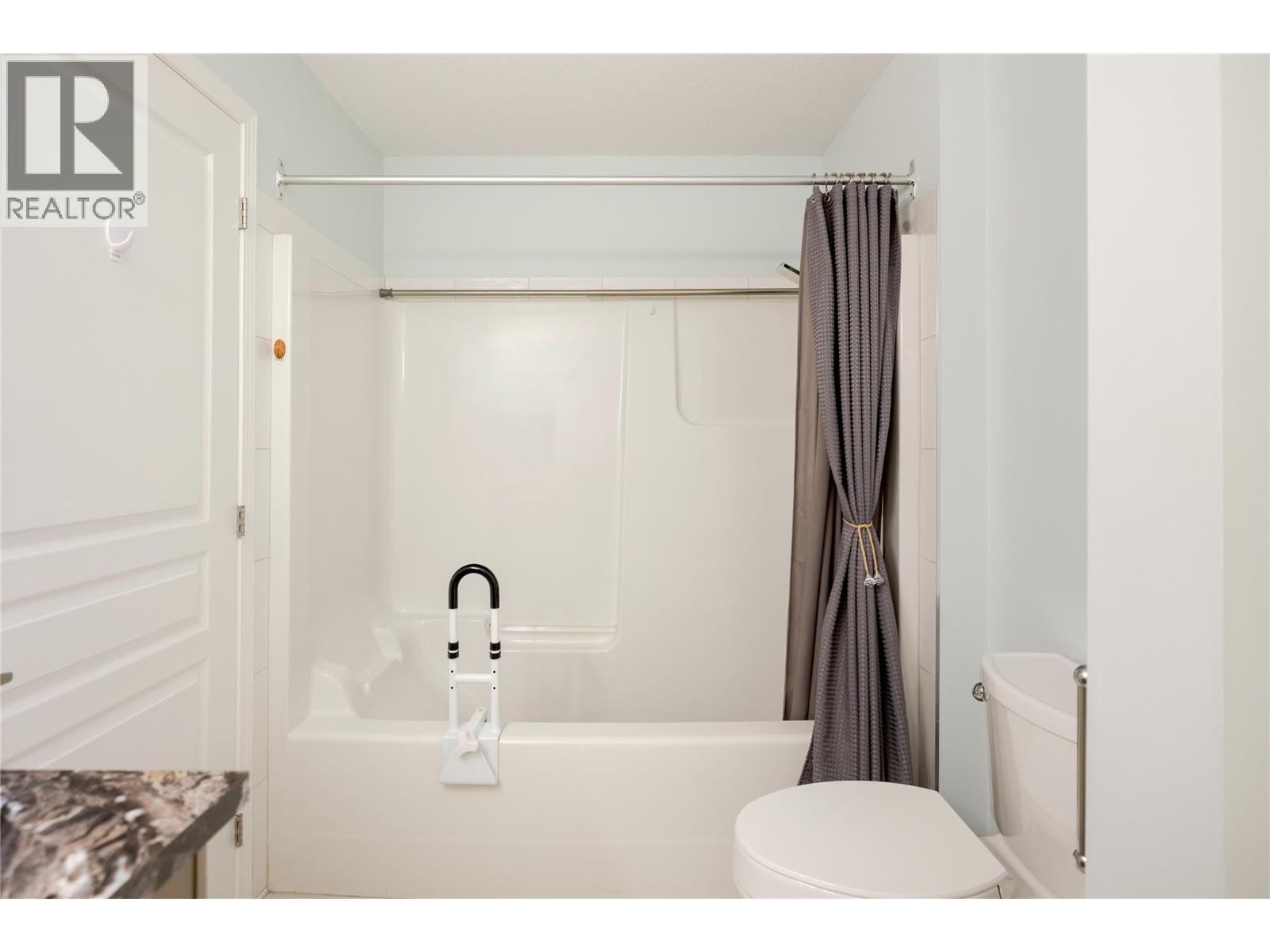 3870 Brown Road Unit# 215