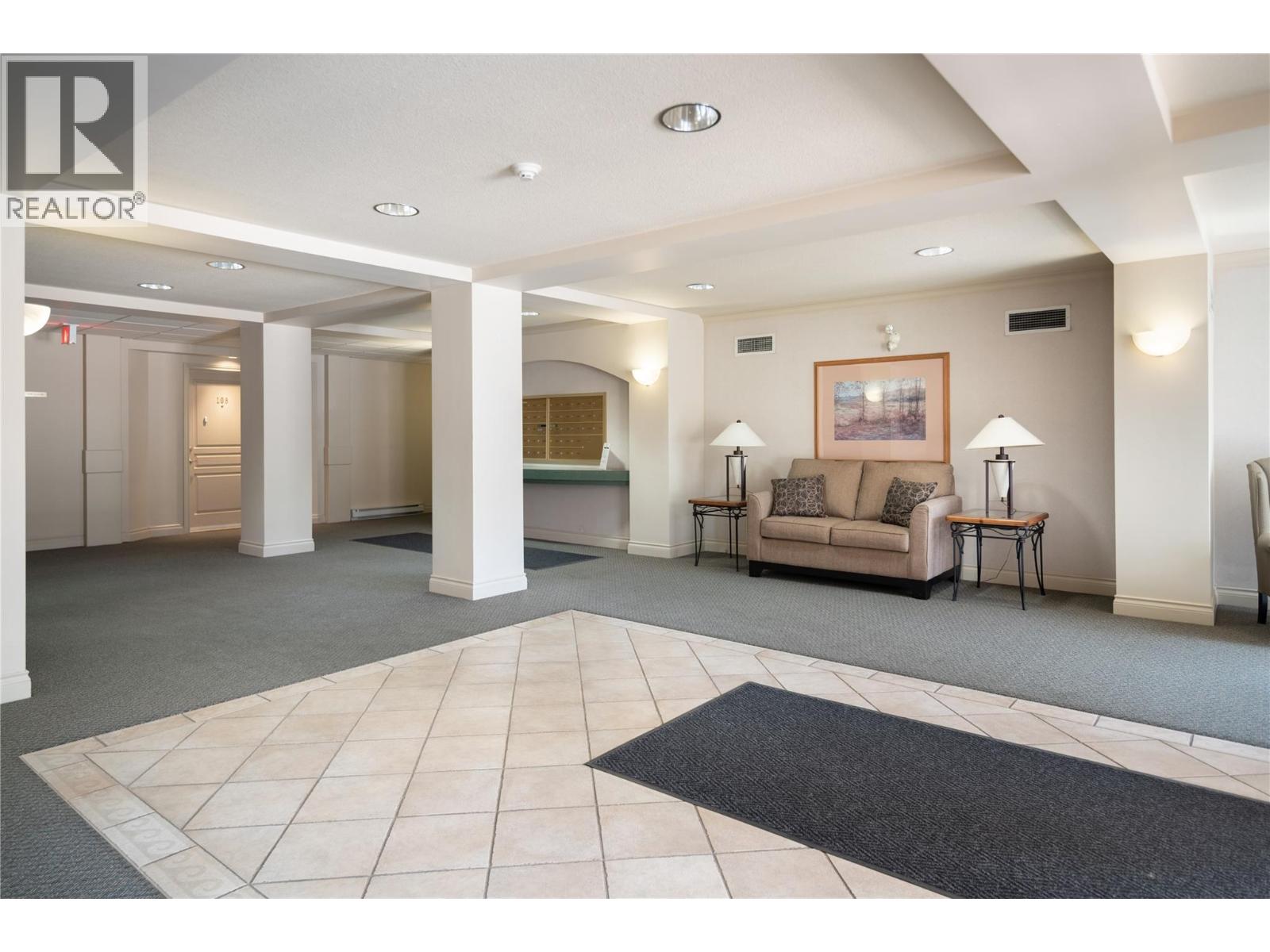 3870 Brown Road Unit# 215