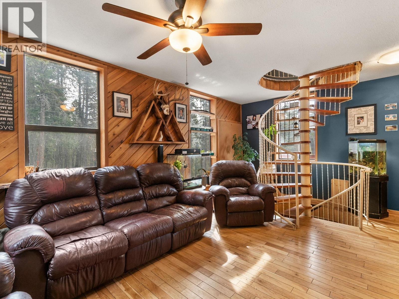 1809 Cardinal Creek Road