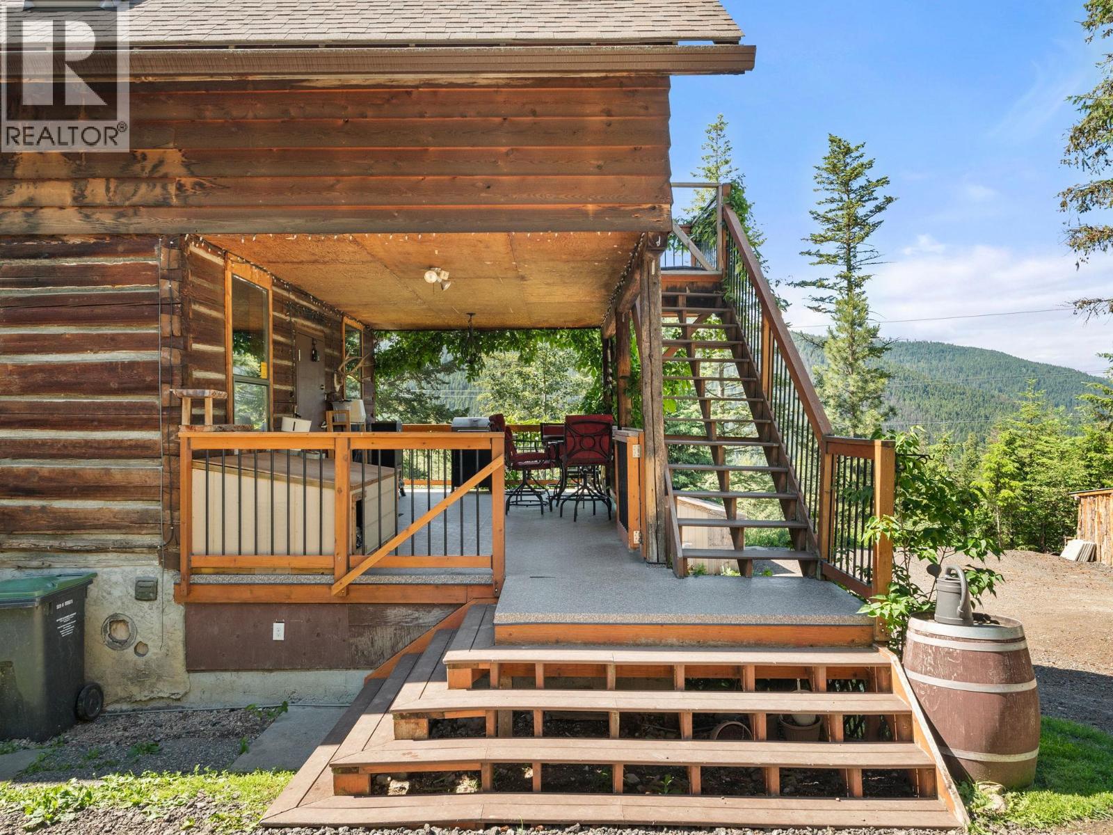 1809 Cardinal Creek Road