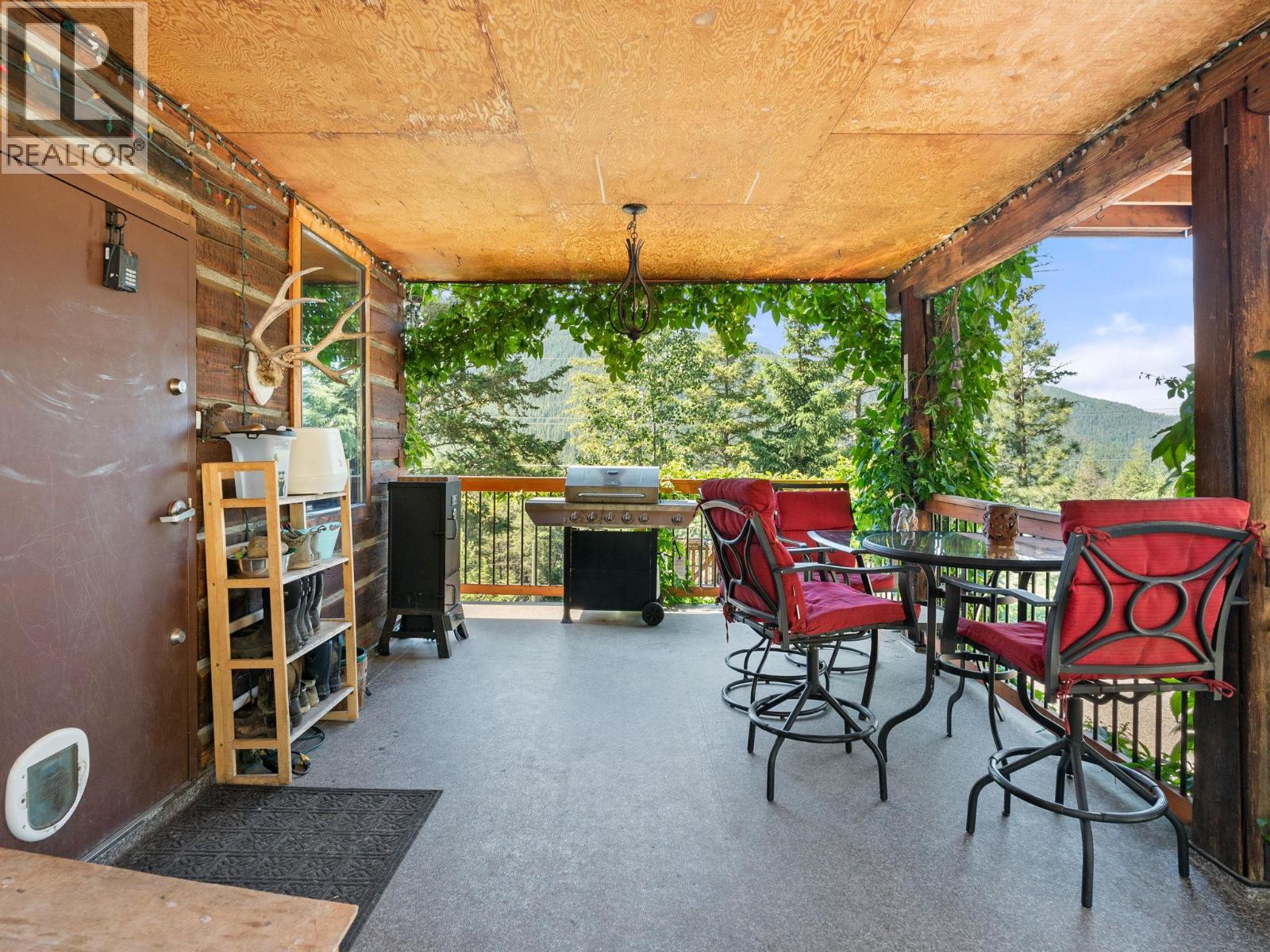 1809 Cardinal Creek Road