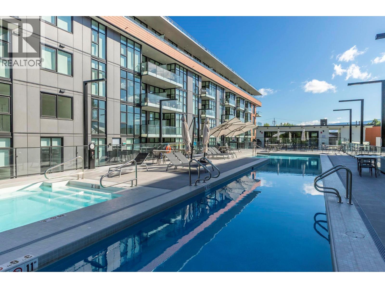 3409 Lakeshore Road Unit# 303