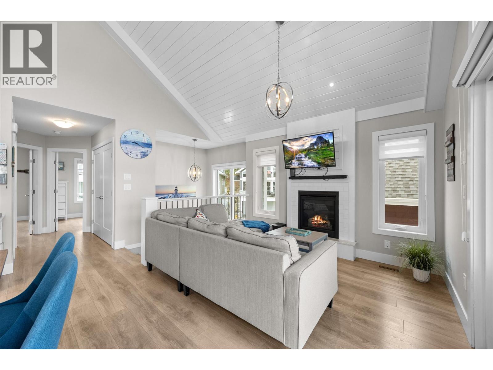 6727 Marbella Loop Unit# 371