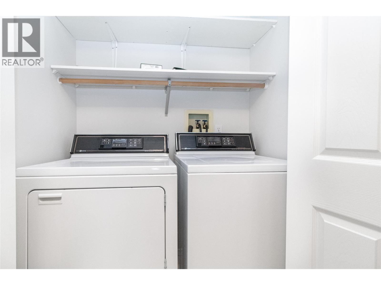 1874 Parkview Crescent Unit# 25