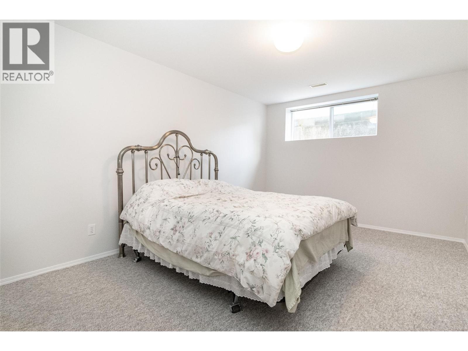 1874 Parkview Crescent Unit# 25