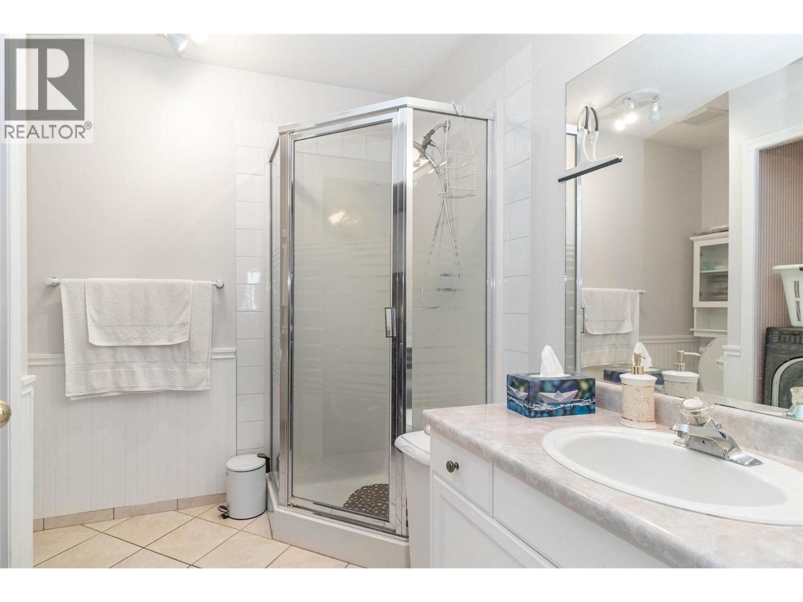 1874 Parkview Crescent Unit# 25