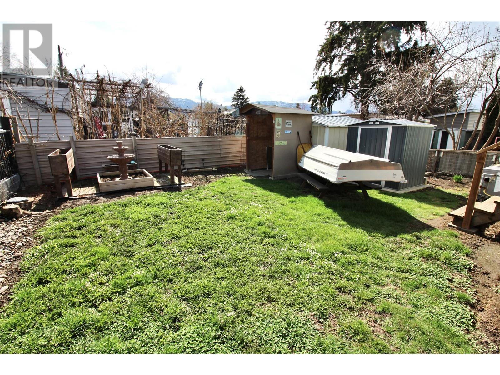 1881 Boucherie Road Unit# 56