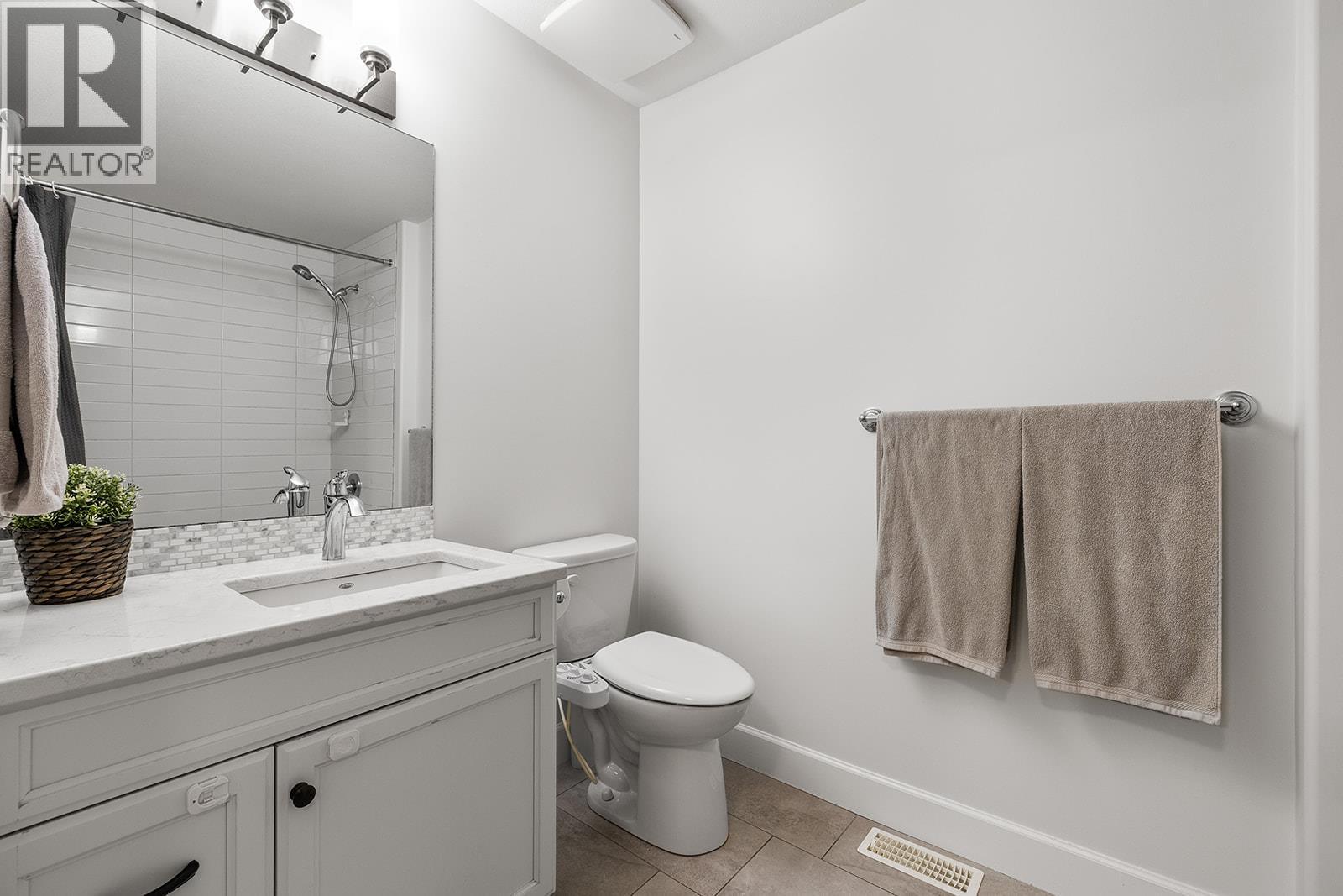 1342 Shaunna Road Unit# 16 Lot# 7