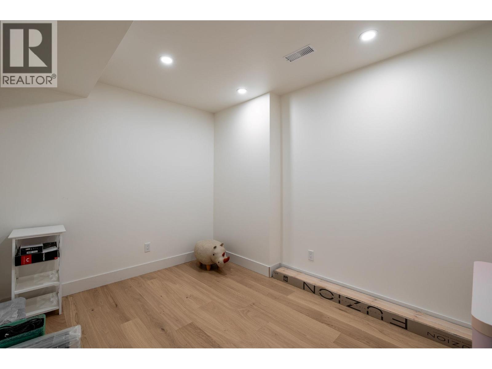 380 Providence Avenue Unit# 6