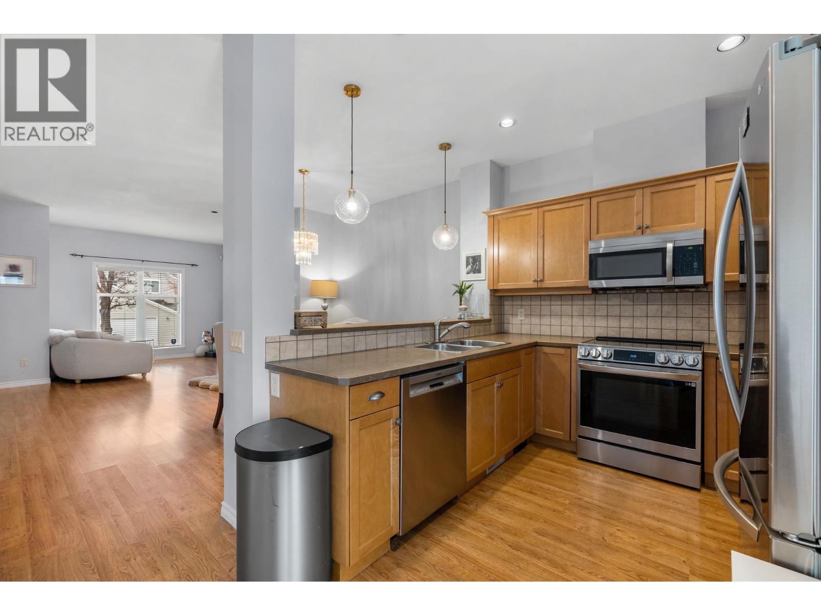 380 Providence Avenue Unit# 6