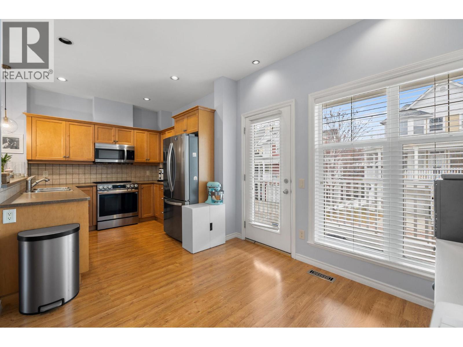 380 Providence Avenue Unit# 6