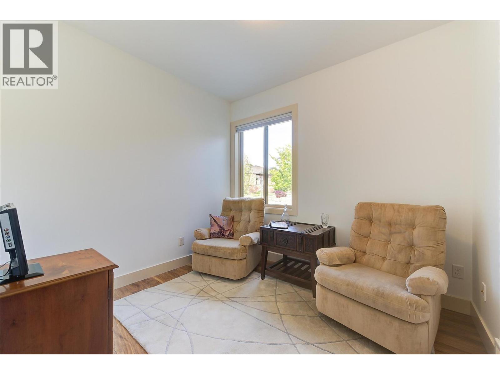 2135 Madera Court