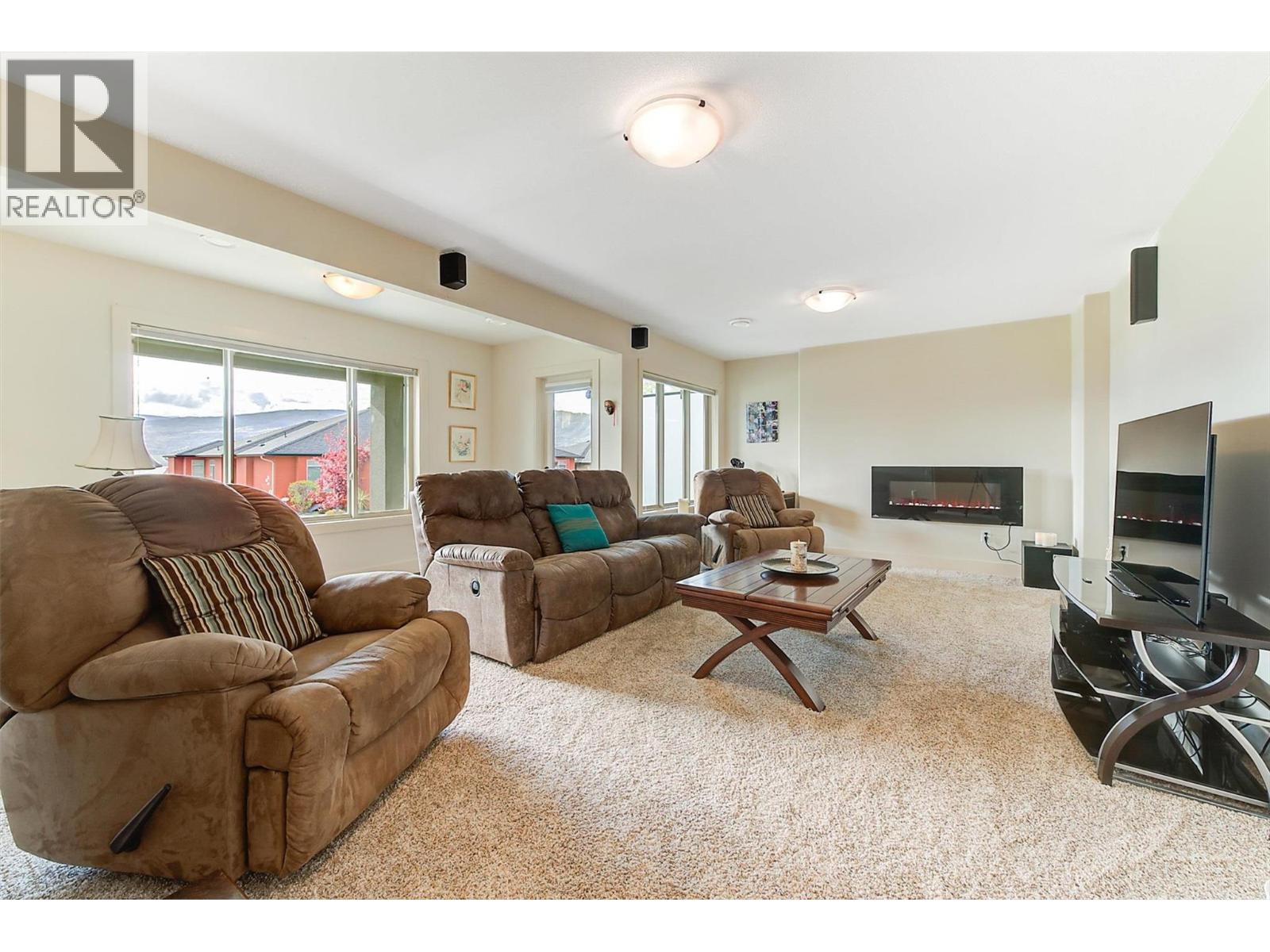 2135 Madera Court