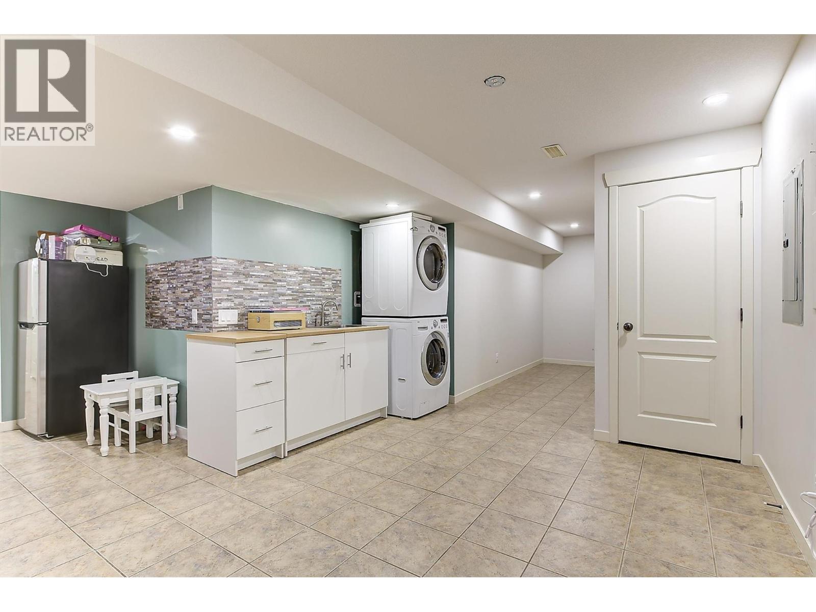 1451 Rosemeadow Drive Unit# 1