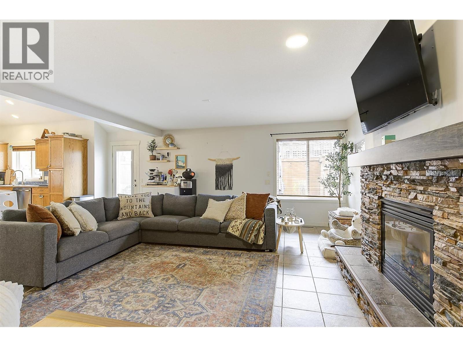 1451 Rosemeadow Drive Unit# 1