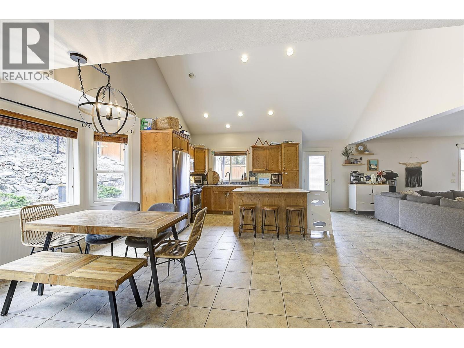 1451 Rosemeadow Drive Unit# 1