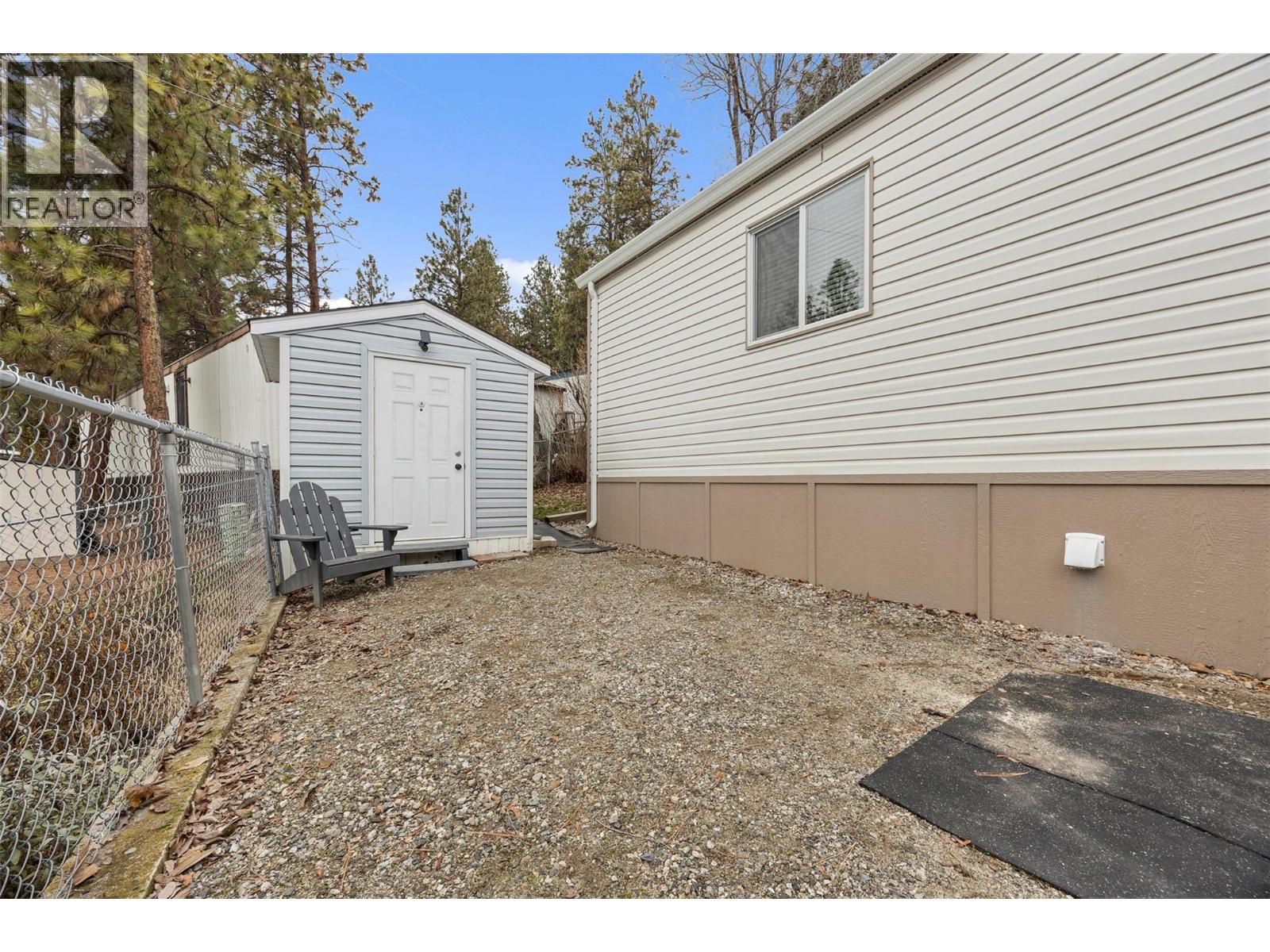 1860 Boucherie Road Unit# 33