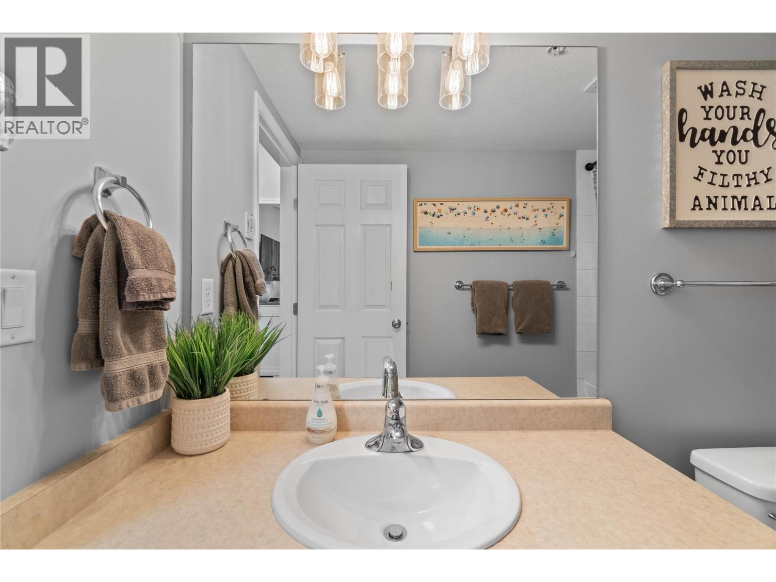 1088 Sunset Drive Unit# 331