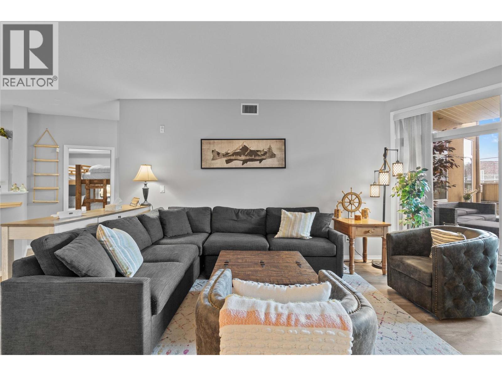 1088 Sunset Drive Unit# 331