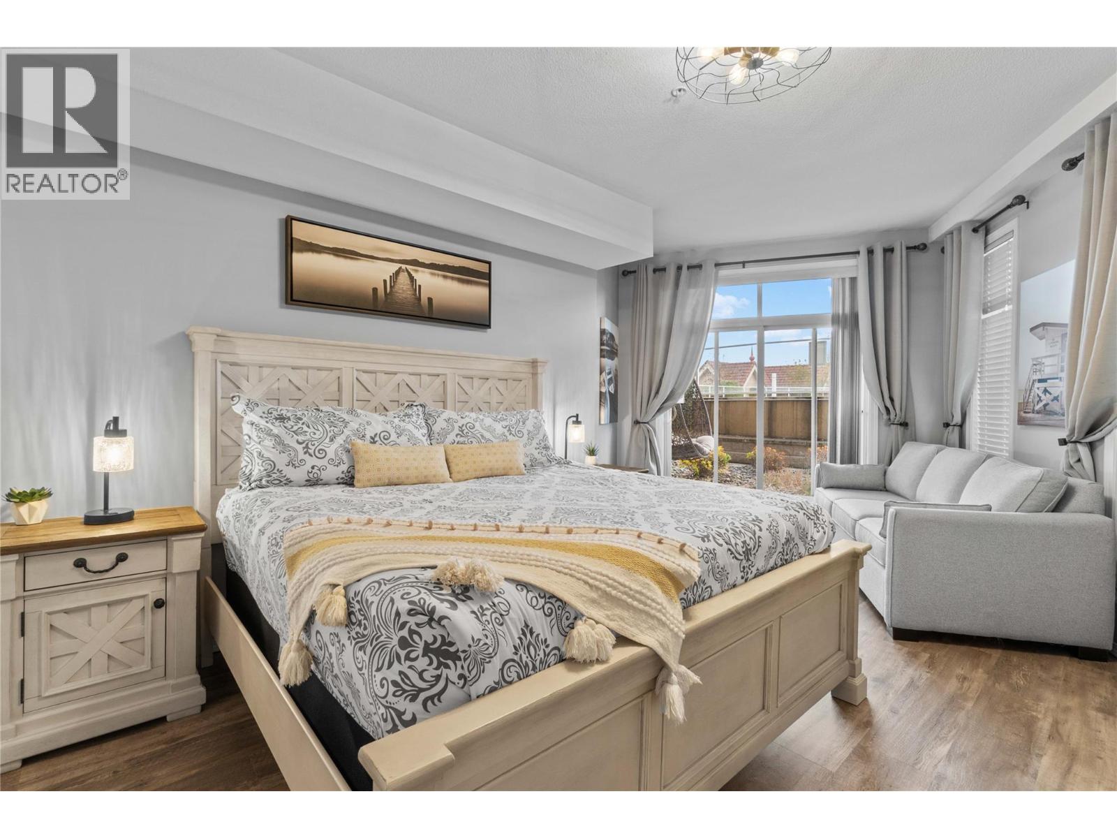 1088 Sunset Drive Unit# 331
