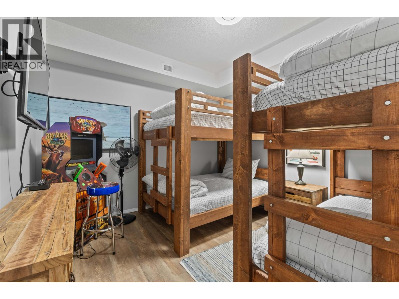 1088 Sunset Drive Unit# 331