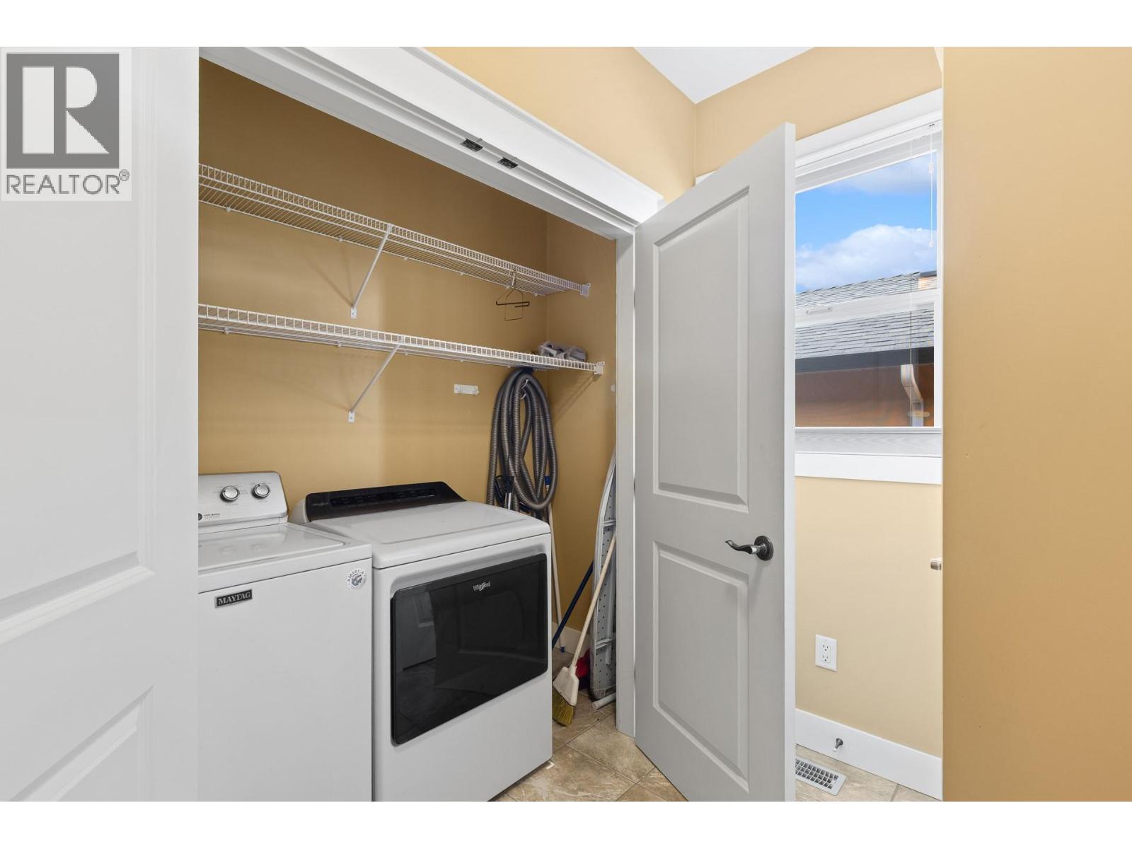 2288 Pine Vista Place