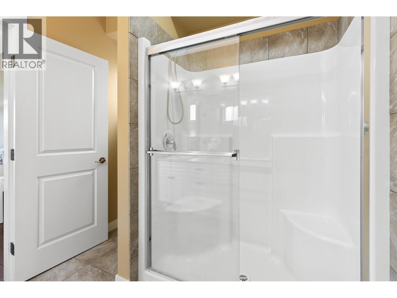 2288 Pine Vista Place